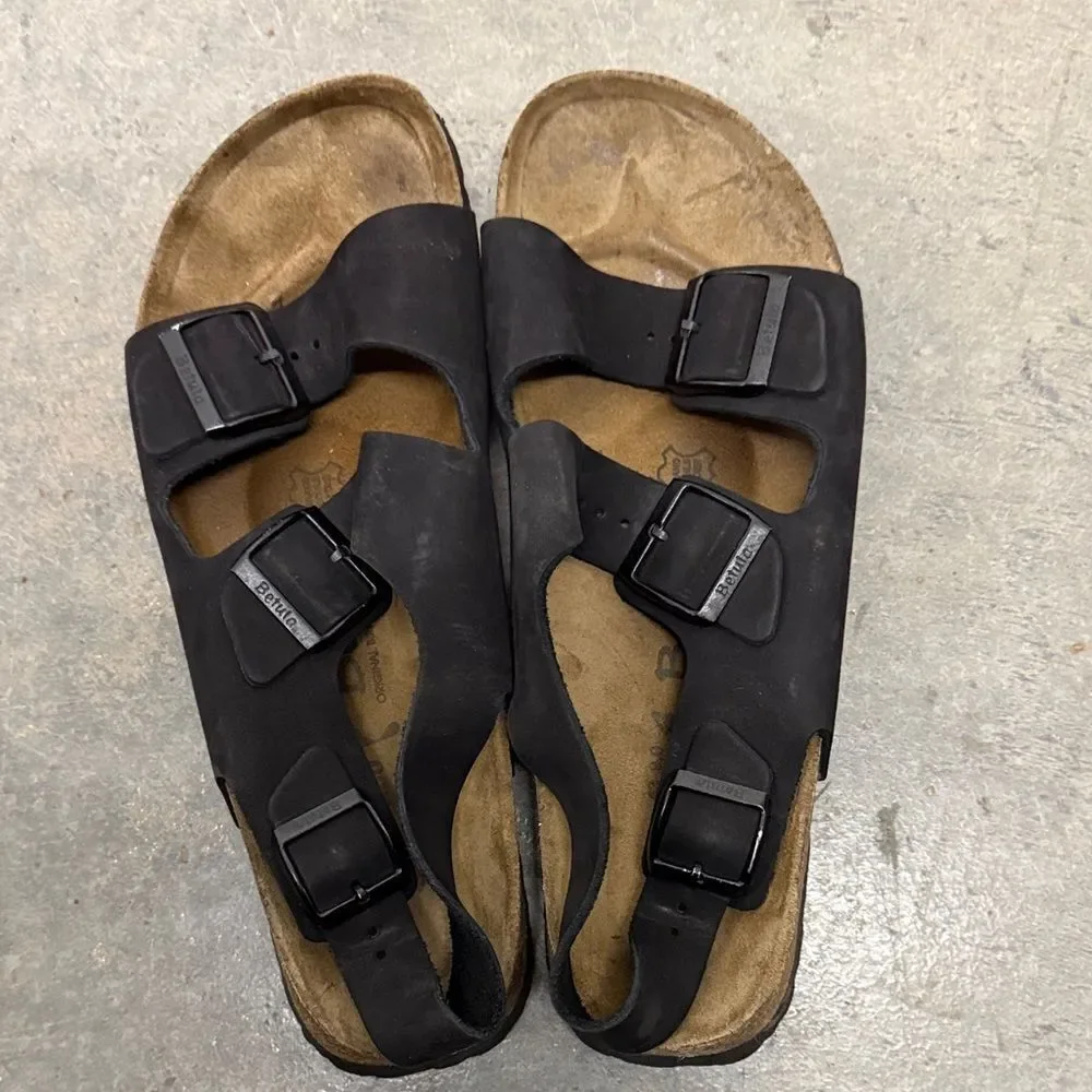 Birkenstock Men's Black Triple-Strap Sandals